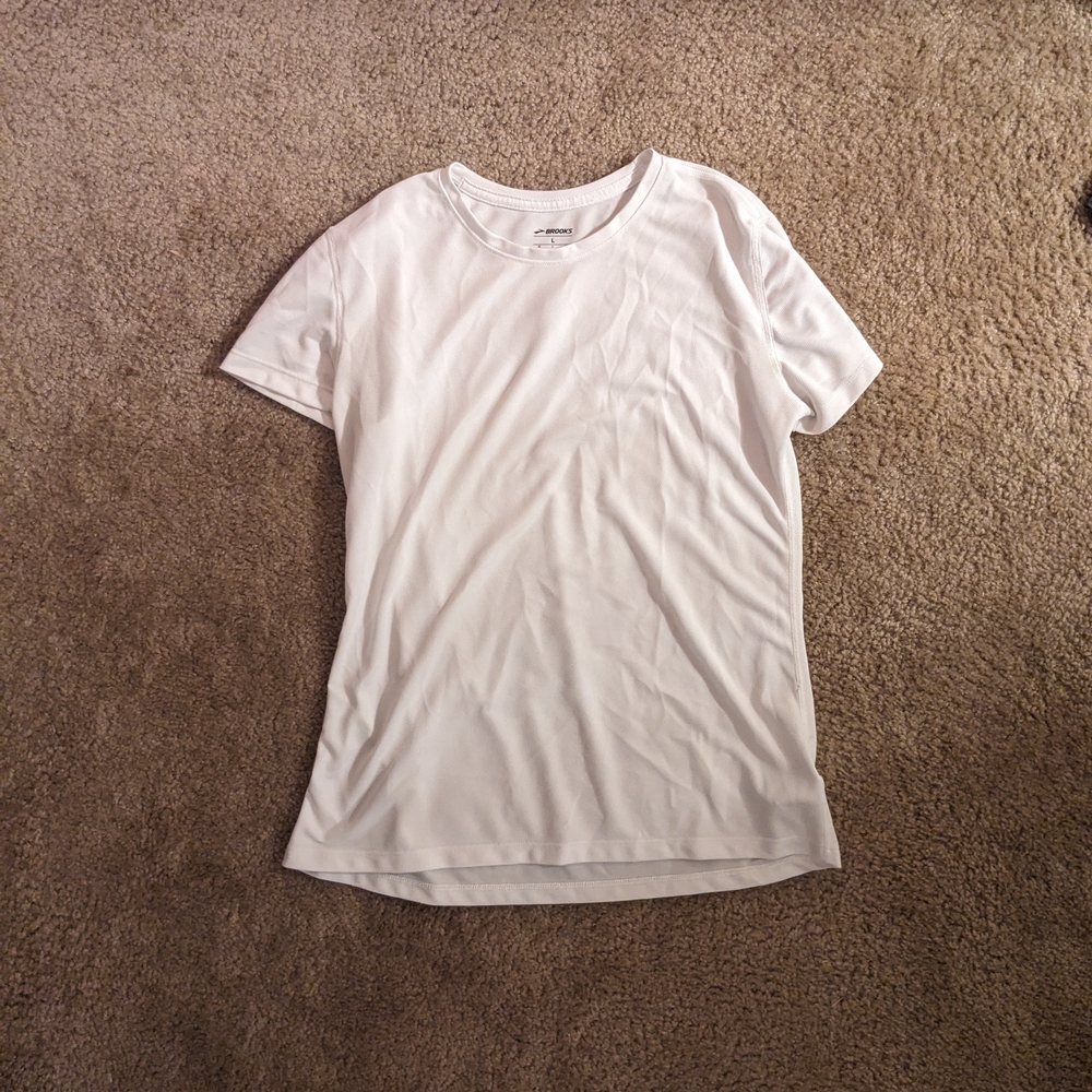 Brooks White Fitted Short Sleeve Tee